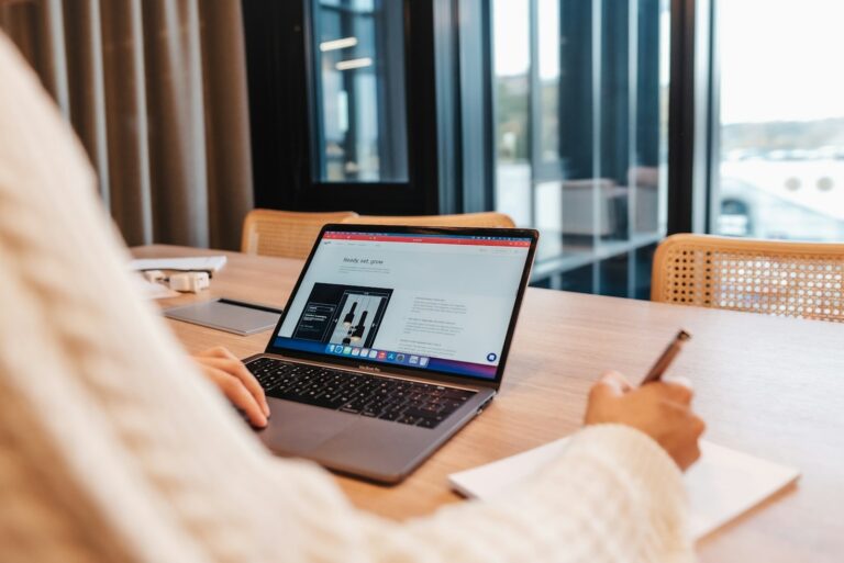 Freelancing Mastery: Turning Everyday Skills Into Monthly Revenue